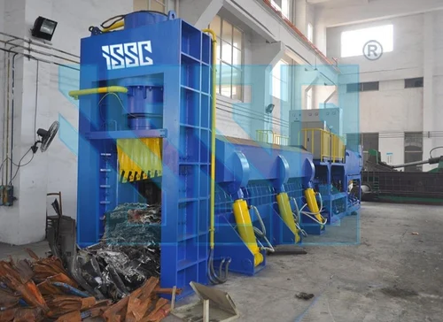 1-2000-tons-max-mild-steel-baler-shear-machine-350-x-550mm-capacity-40-tons-per-hour-3252.webp