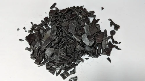 1-black-hips-high-impact-polystyrene-regrinds-scrap-pack-size-25kg-6279.webp