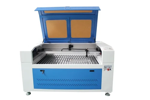 Co2 Laser Cutting Machine For Acrylic, Capacity: 5