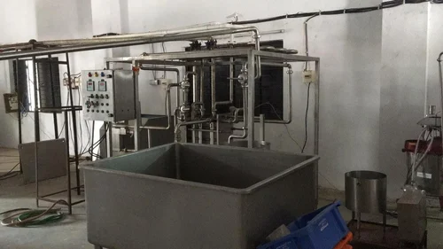 1-curd-processing-plant-capacity-1000-litreshr-5035.webp