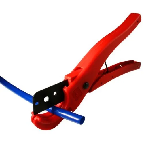 1-hand-held-hose-cutter-10438.webp