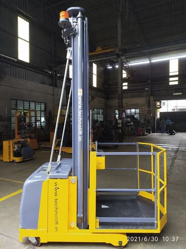 1-hydraulic-order-picker-_-electric-order-picker-in-pune-1320.webp