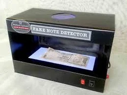 1-manual-fake-note-detector-8900.webp