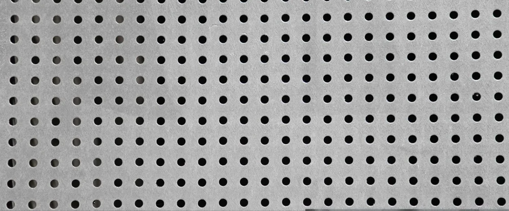 1-perforated-metal-sheets-with-round-holes-9674.webp