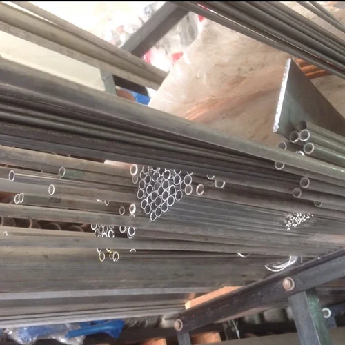 1-round-alloy-steel-pipes-10191.webp