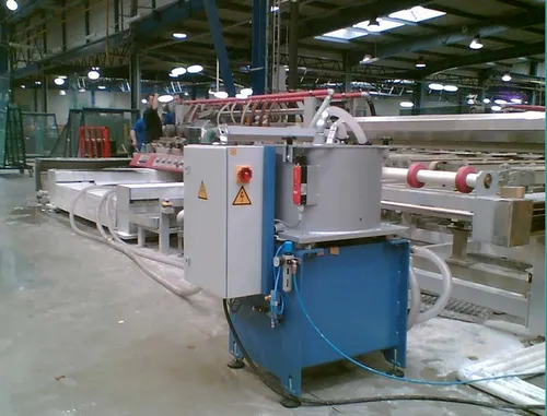 1-semi-automatic-centrifuge-separator-4949.webp