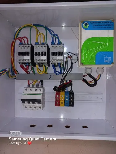 1-single-phase-three-phase-gprs-street-light-controller-5330.webp