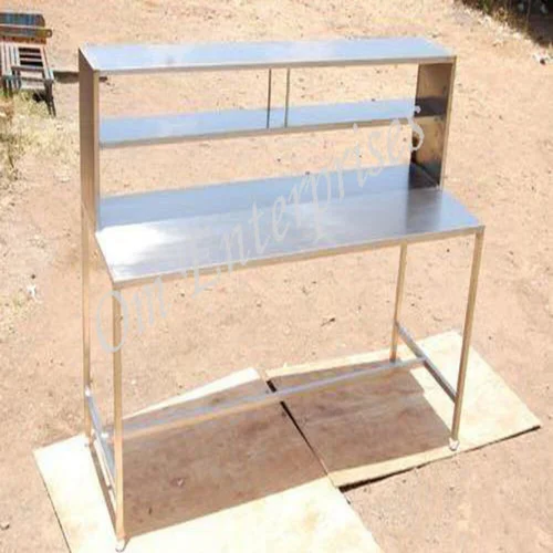 1-stainless-steel-control-packing-table-704.webp