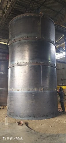 1-stainless-steel-vessel-fabrication-service-7737.webp