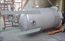 1-storage-tank-stainless-steel-tank-fabrication-service-shape-roundcylindrical-industrial-7939.webp