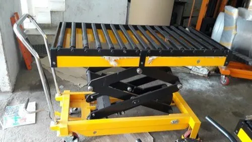 Titan Die Loader Scissor Trolley in pune